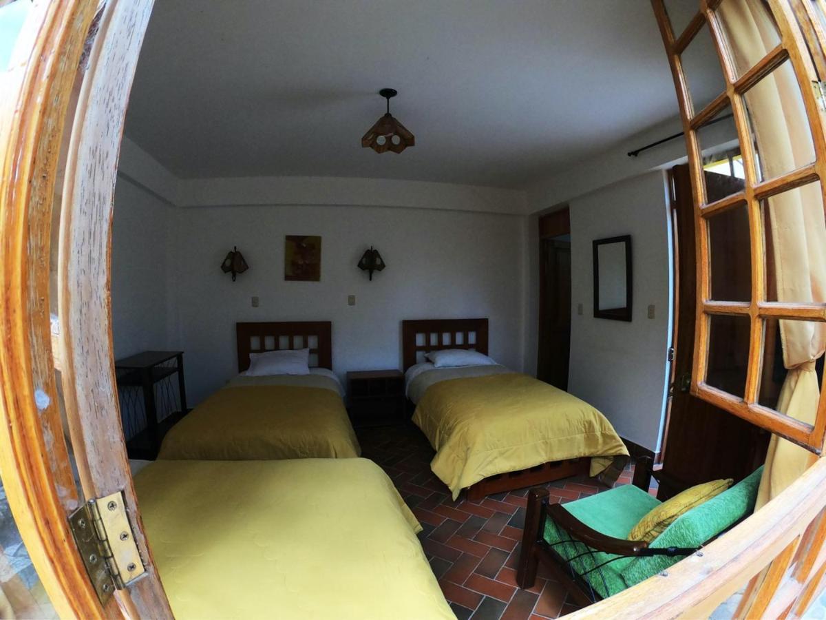 Amaru Valle Hotel Urubamba Bagian luar foto