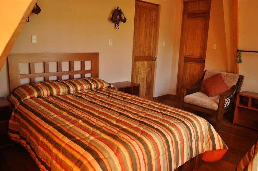 Amaru Valle Hotel Urubamba Bagian luar foto