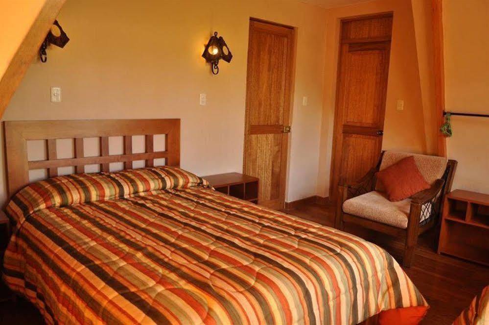 Amaru Valle Hotel Urubamba Bagian luar foto